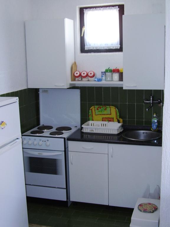 Petar Apartment Omiš Δωμάτιο φωτογραφία