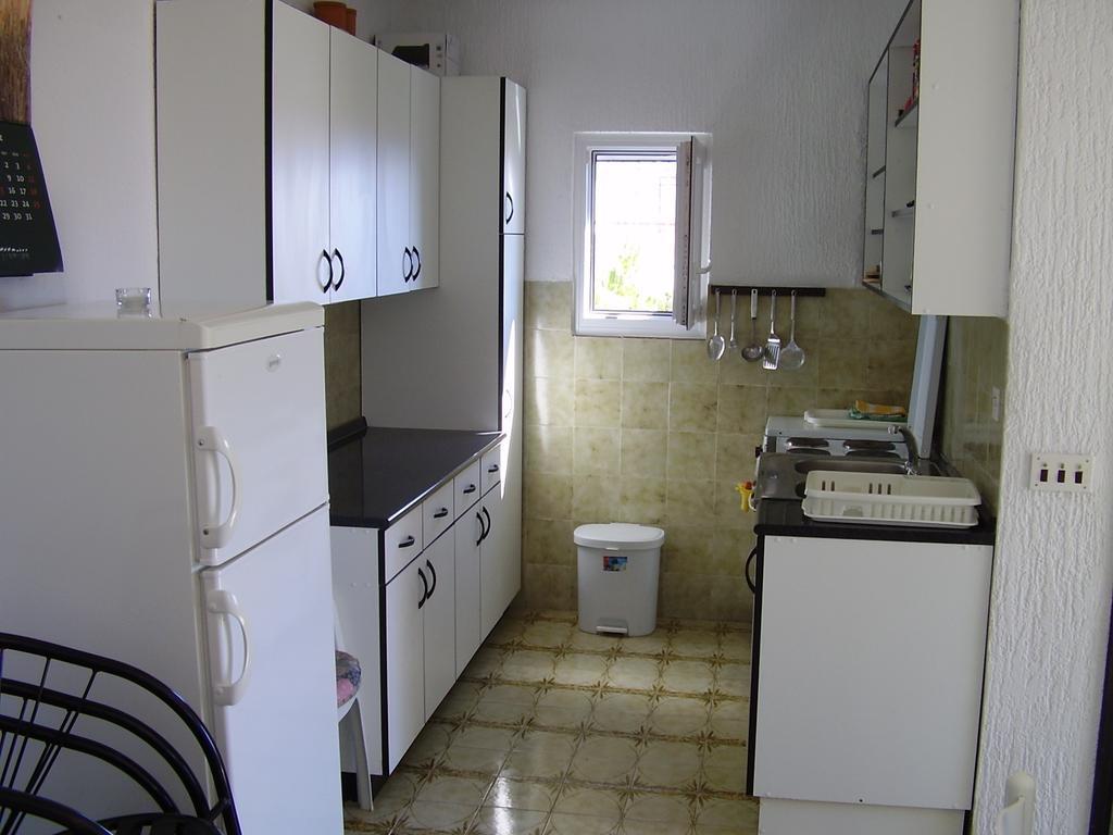 Petar Apartment Omiš Δωμάτιο φωτογραφία
