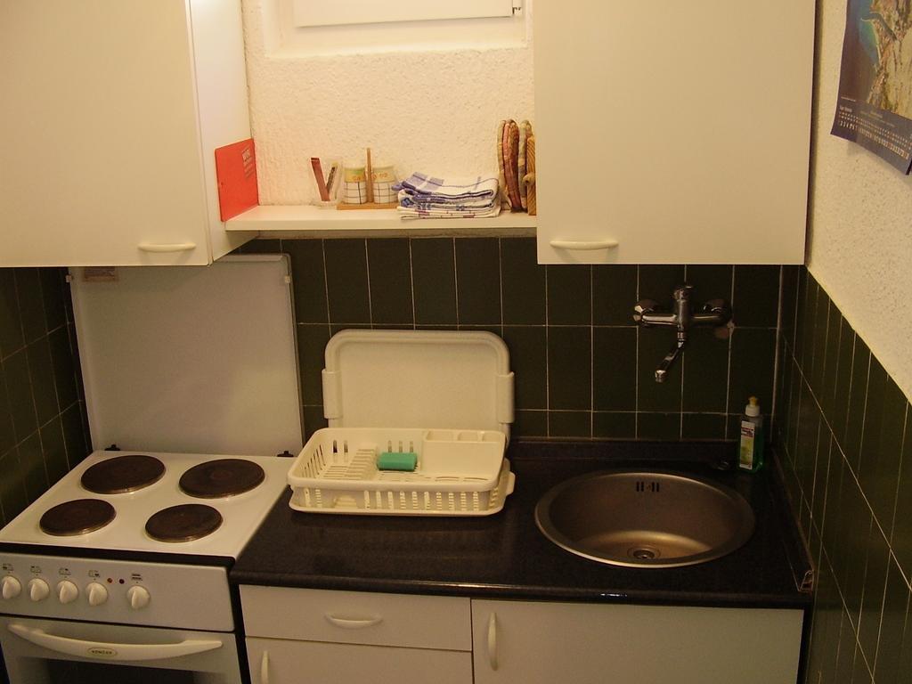 Petar Apartment Omiš Δωμάτιο φωτογραφία