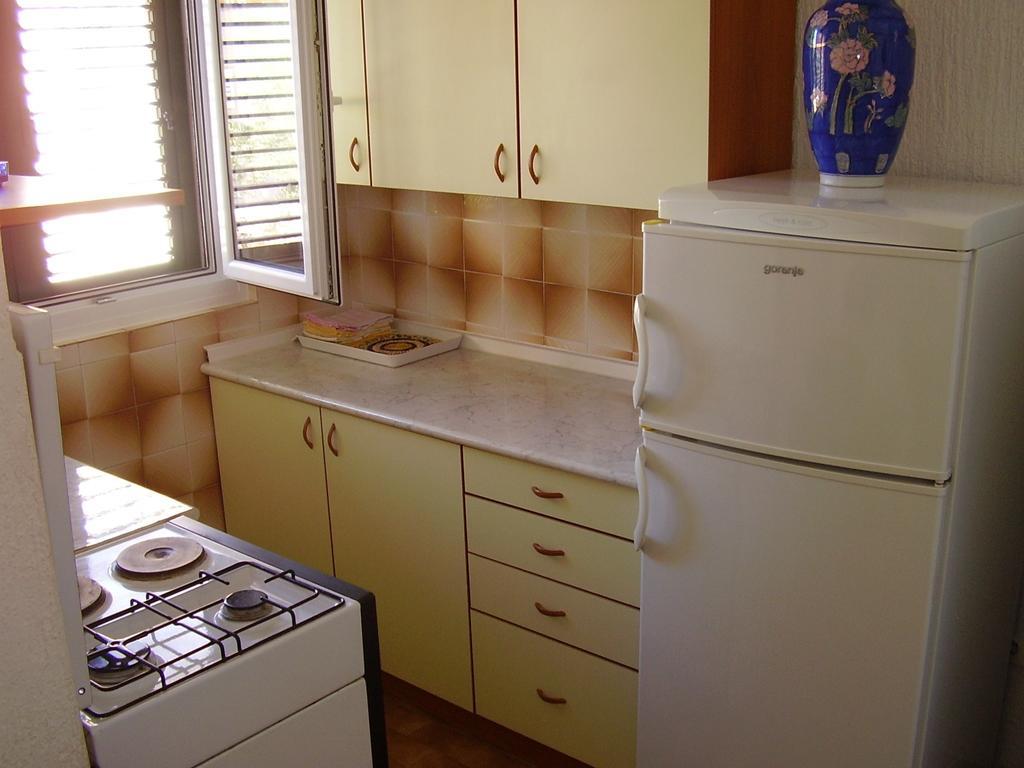 Petar Apartment Omiš Δωμάτιο φωτογραφία