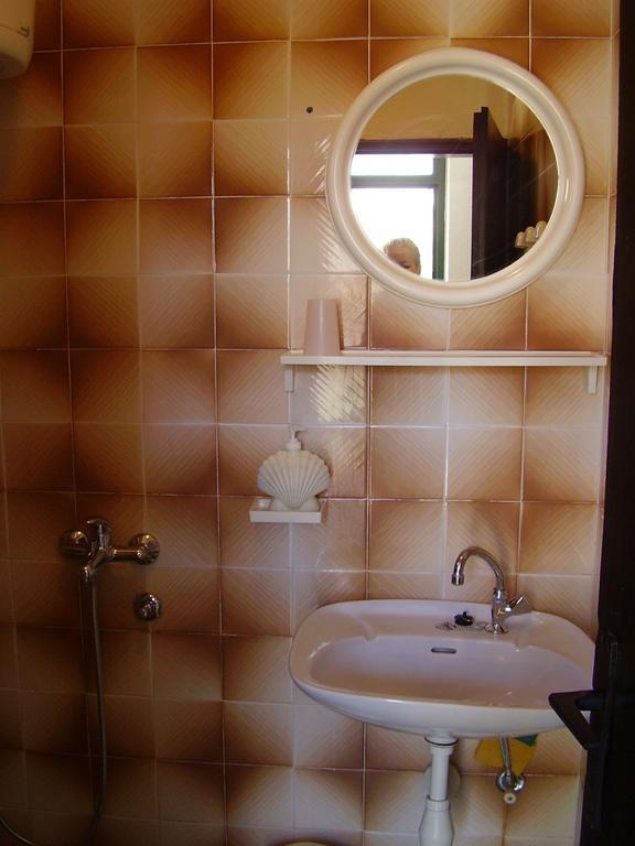 Petar Apartment Omiš Δωμάτιο φωτογραφία