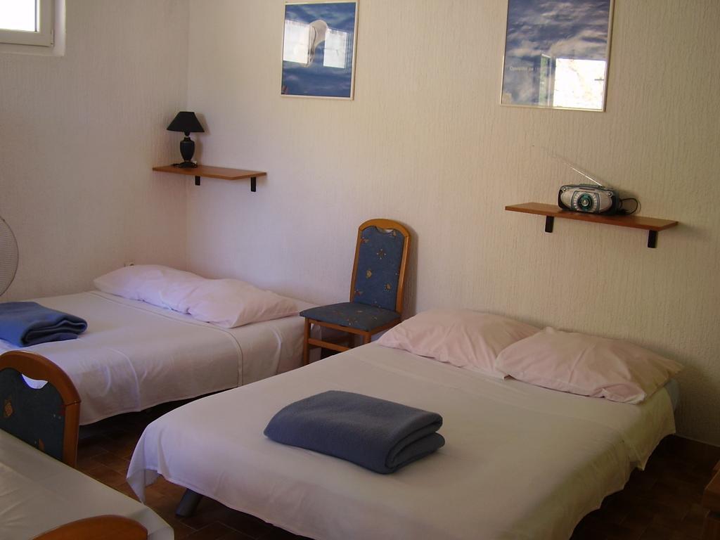 Petar Apartment Omiš Δωμάτιο φωτογραφία